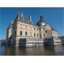 All day audio tour of Fontainebleau and Vaux le Vicomte, with transport from Paris