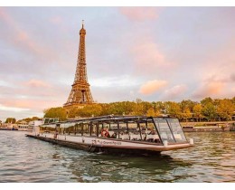 Paris Seine Marina Cruise with Lunch on Board