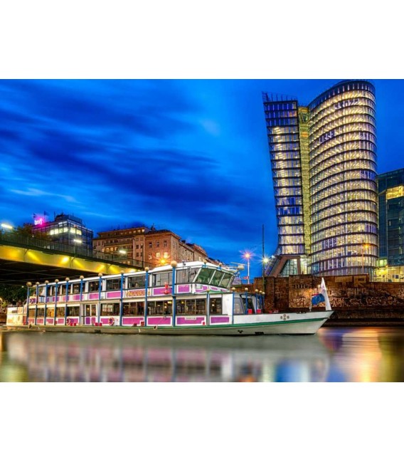 ening Boat Cruise with Viennese music