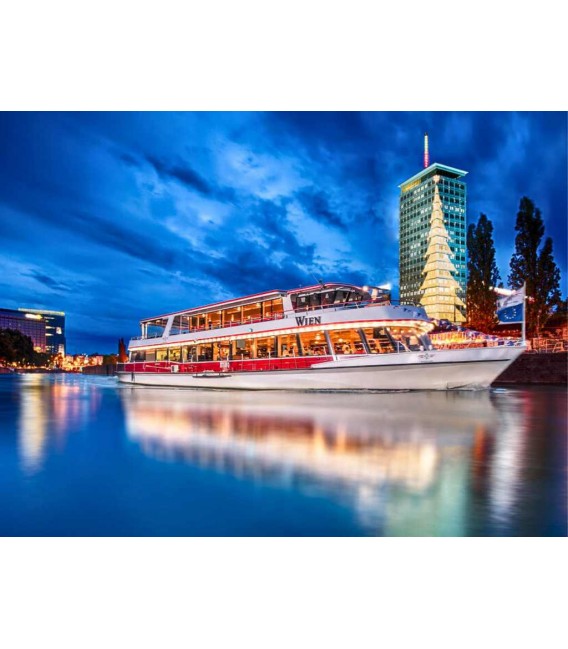 Evening Boat Cruise with Viennese music