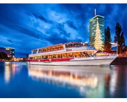 Evening Boat Cruise with Viennese music